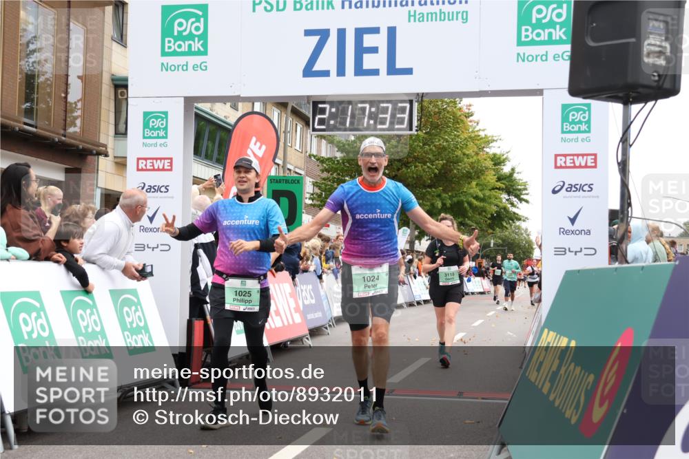 21.09.2025 - PSD Bank Halbmarathon Strokosch-Dieckow http://msf.ph/oto/8932011 21.09.2025 12:16:56 Ziel 1024, 1025, 1193, 1513, 3115, 3128 meine-sportfotos.de