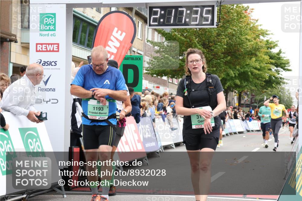 21.09.2025 - PSD Bank Halbmarathon Strokosch-Dieckow http://msf.ph/oto/8932028 21.09.2025 12:16:58 Ziel 1024, 1025, 1193, 1513, 3115, 3128, 3831 meine-sportfotos.de