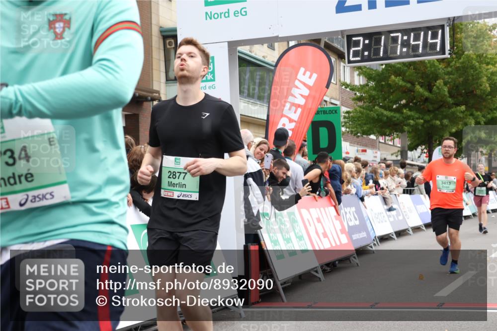 21.09.2025 - PSD Bank Halbmarathon Strokosch-Dieckow http://msf.ph/oto/8932090 21.09.2025 12:17:08 Ziel 1599, 2877, 3018, 3413, 3500, 3734, 3773, 3831 meine-sportfotos.de