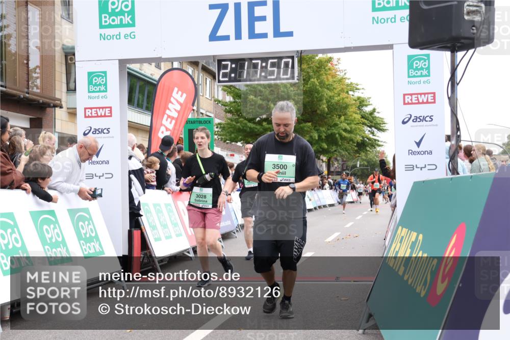 21.09.2025 - PSD Bank Halbmarathon Strokosch-Dieckow http://msf.ph/oto/8932126 21.09.2025 12:17:13 Ziel 1061, 2877, 3018, 3028, 3334, 3413, 3500 meine-sportfotos.de