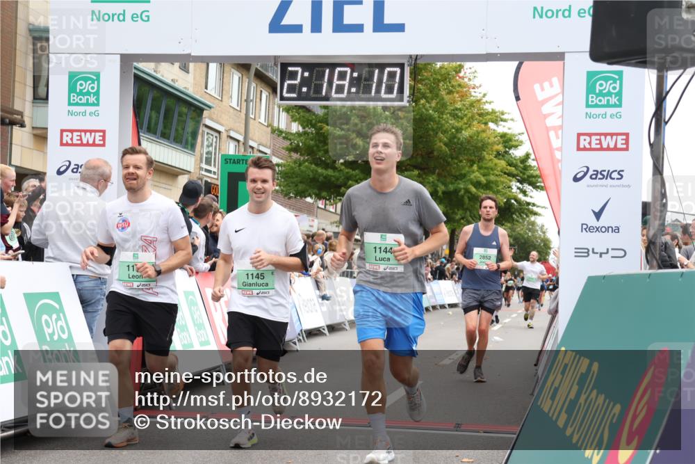 21.09.2025 - PSD Bank Halbmarathon Strokosch-Dieckow http://msf.ph/oto/8932172 21.09.2025 12:17:33 Ziel 1143, 1144, 1145, 2852, 3609 meine-sportfotos.de