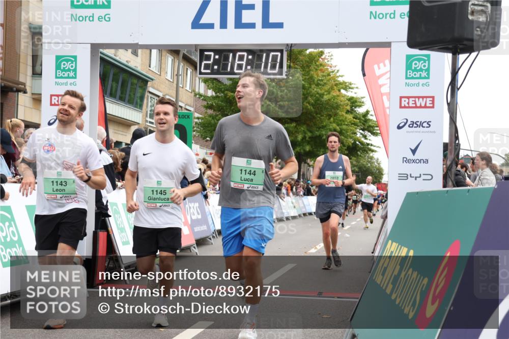 21.09.2025 - PSD Bank Halbmarathon Strokosch-Dieckow http://msf.ph/oto/8932175 21.09.2025 12:17:33 Ziel 1143, 1144, 1145, 2852, 3609 meine-sportfotos.de