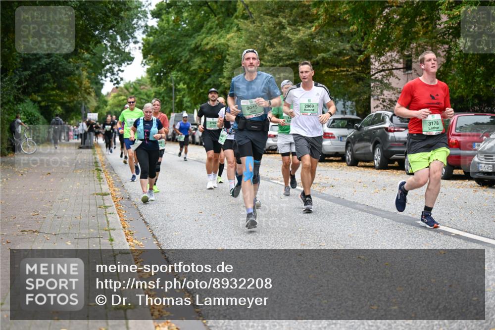 21.09.2025 - PSD Bank Halbmarathon Dr. Thomas Lammeyer http://msf.ph/oto/8932208 21.09.2025 10:51:46 Laufen 3045, 2969, 3749, 3178, 4915 meine-sportfotos.de