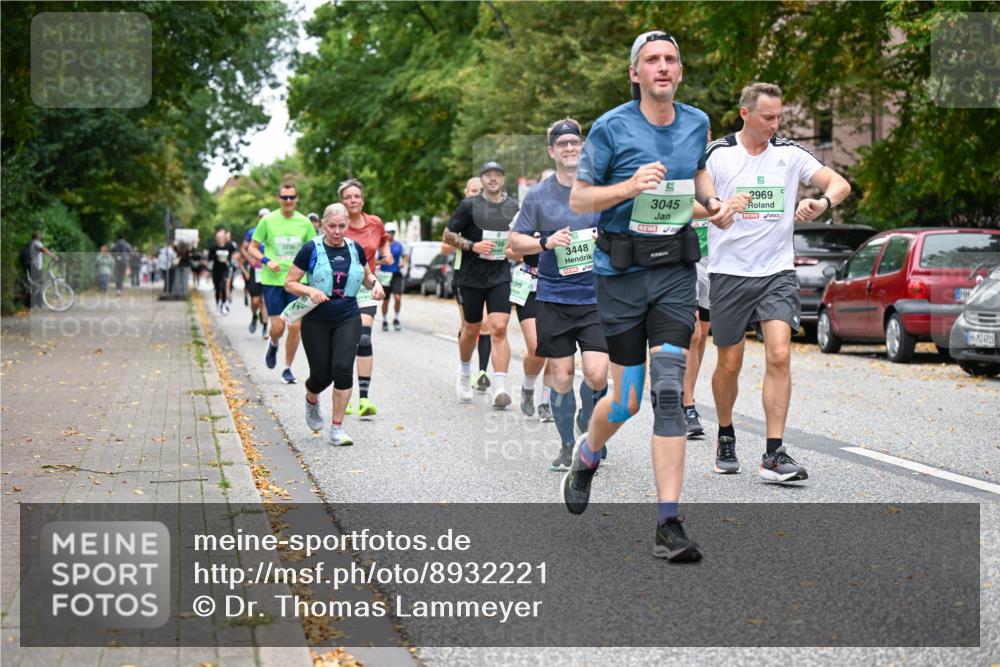 21.09.2025 - PSD Bank Halbmarathon Dr. Thomas Lammeyer http://msf.ph/oto/8932221 21.09.2025 10:51:47 Laufen 3230, 99, 3448, 3045, 2969, 4915 meine-sportfotos.de