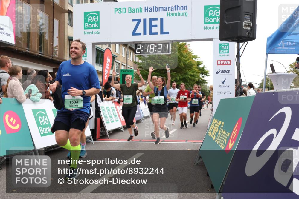 21.09.2025 - PSD Bank Halbmarathon Strokosch-Dieckow http://msf.ph/oto/8932244 21.09.2025 12:17:54 Ziel 1119, 1207, 1503, 1753, 1754, 2639, 2831, 2869, 2937, 3117, 3171, 3192, 3195, 3247, 3337, 3462, 4023 meine-sportfotos.de