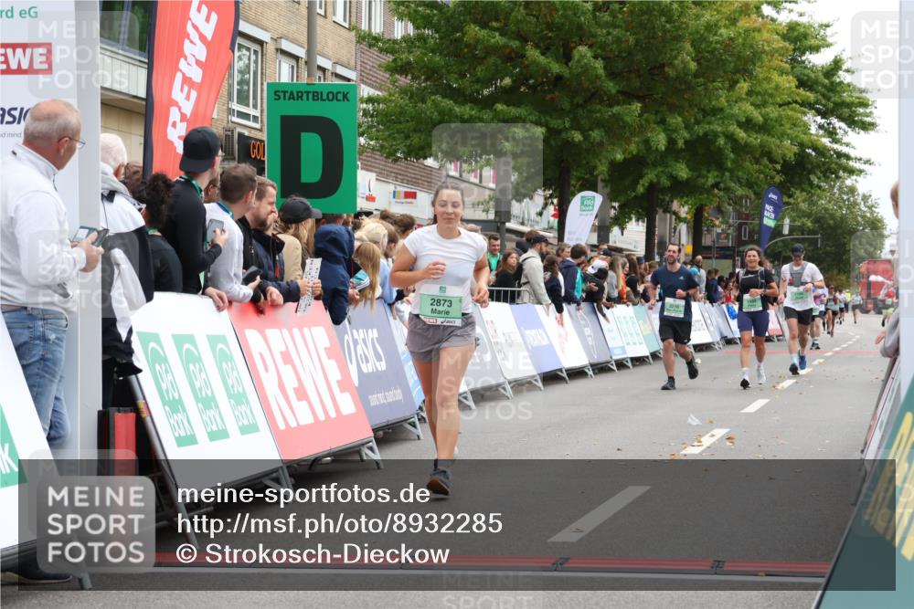 21.09.2025 - PSD Bank Halbmarathon Strokosch-Dieckow http://msf.ph/oto/8932285 21.09.2025 12:18:04 Ziel 2639, 2869, 2873, 2881, 3117, 3192 meine-sportfotos.de