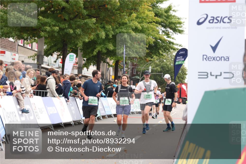 21.09.2025 - PSD Bank Halbmarathon Strokosch-Dieckow http://msf.ph/oto/8932294 21.09.2025 12:18:06 Ziel 2873, 2881, 3117, 3192 meine-sportfotos.de