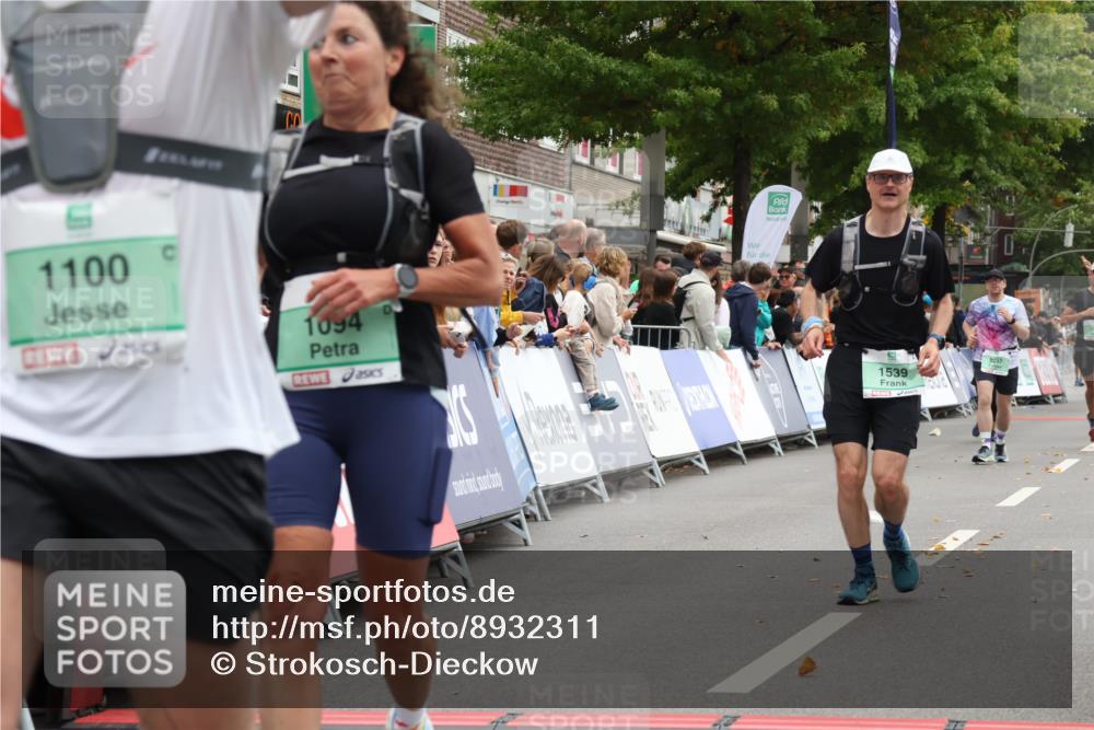 21.09.2025 - PSD Bank Halbmarathon Strokosch-Dieckow http://msf.ph/oto/8932311 21.09.2025 12:18:13 Ziel 1094, 1100, 1539, 2216, 2873 meine-sportfotos.de