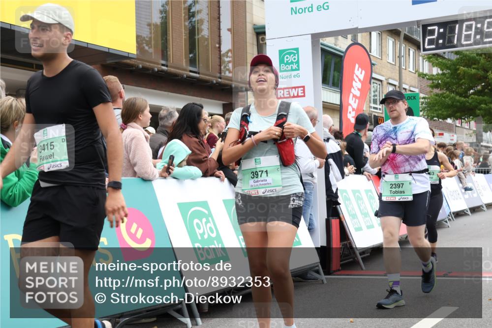 21.09.2025 - PSD Bank Halbmarathon Strokosch-Dieckow http://msf.ph/oto/8932353 21.09.2025 12:18:21 Ziel 1539, 2397, 3363, 3415, 3971 meine-sportfotos.de
