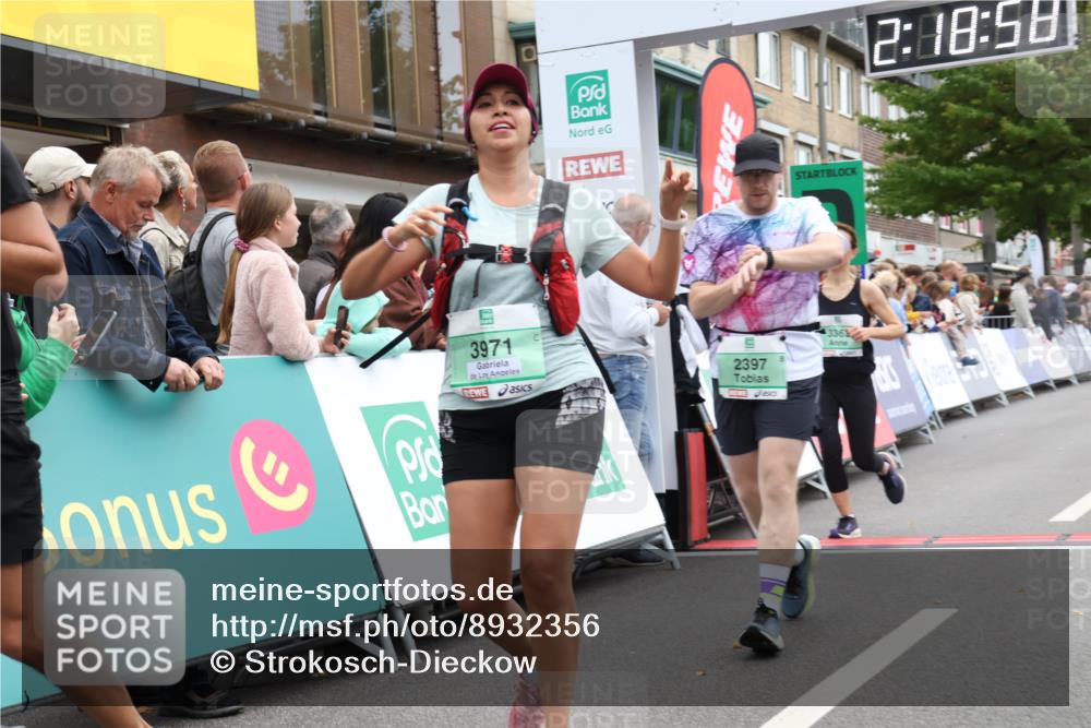 21.09.2025 - PSD Bank Halbmarathon Strokosch-Dieckow http://msf.ph/oto/8932356 21.09.2025 12:18:22 Ziel 1385, 1539, 2397, 3363, 3415, 3971 meine-sportfotos.de