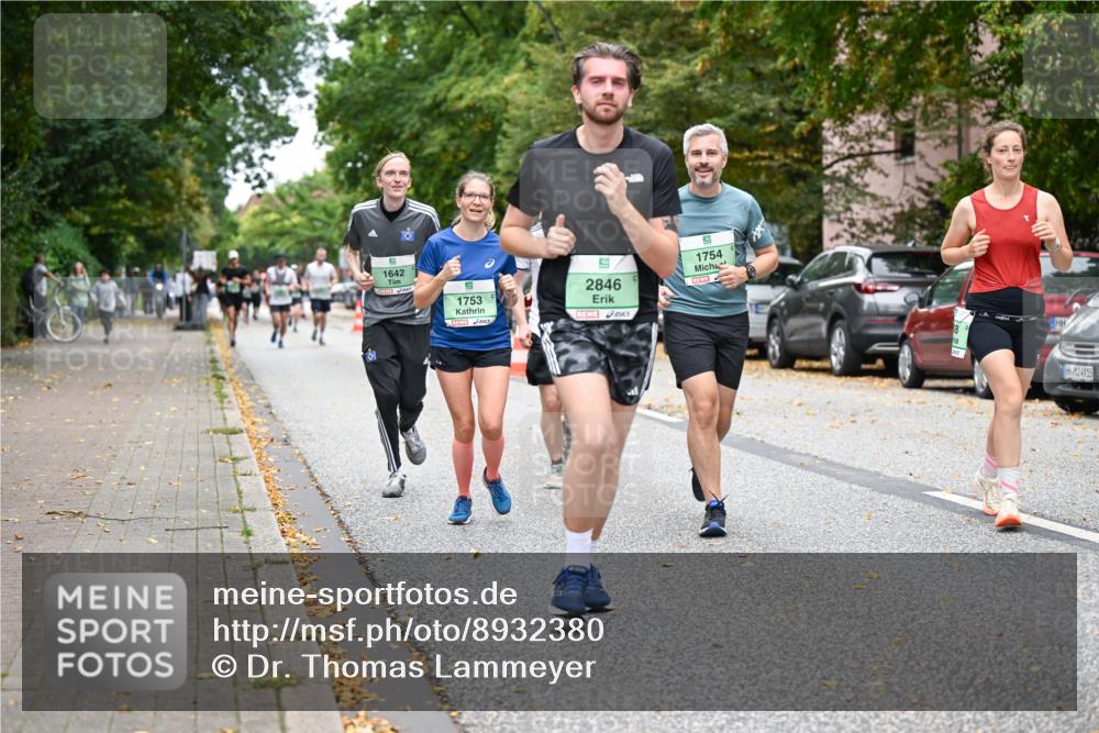 21.09.2025 - PSD Bank Halbmarathon Dr. Thomas Lammeyer http://msf.ph/oto/8932380 21.09.2025 10:52:02 Laufen 1642, 1753, 2846, 1754, 4915 meine-sportfotos.de