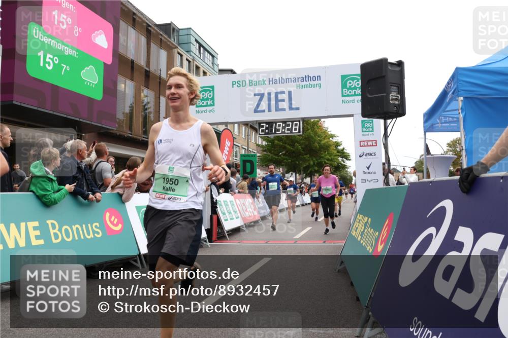 21.09.2025 - PSD Bank Halbmarathon Strokosch-Dieckow http://msf.ph/oto/8932457 21.09.2025 12:18:52 Ziel 1050, 1950, 2959, 2973, 2974, 3486, 3563, 3752, 3796 meine-sportfotos.de