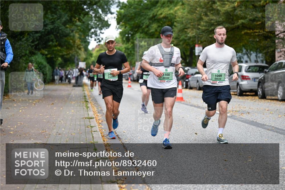 21.09.2025 - PSD Bank Halbmarathon Dr. Thomas Lammeyer http://msf.ph/oto/8932460 21.09.2025 10:52:14 Laufen 34, 1100, 1099 meine-sportfotos.de
