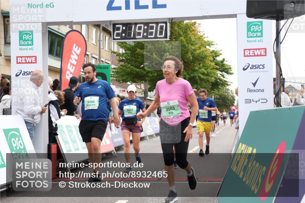 21.09.2025 - PSD Bank Halbmarathon Strokosch-Dieckow http://msf.ph/oto/8932465 21.09.2025 12:18:53 Ziel 1050, 1950, 2973, 2974, 3486, 3563, 3752, 3796 meine-sportfotos.de