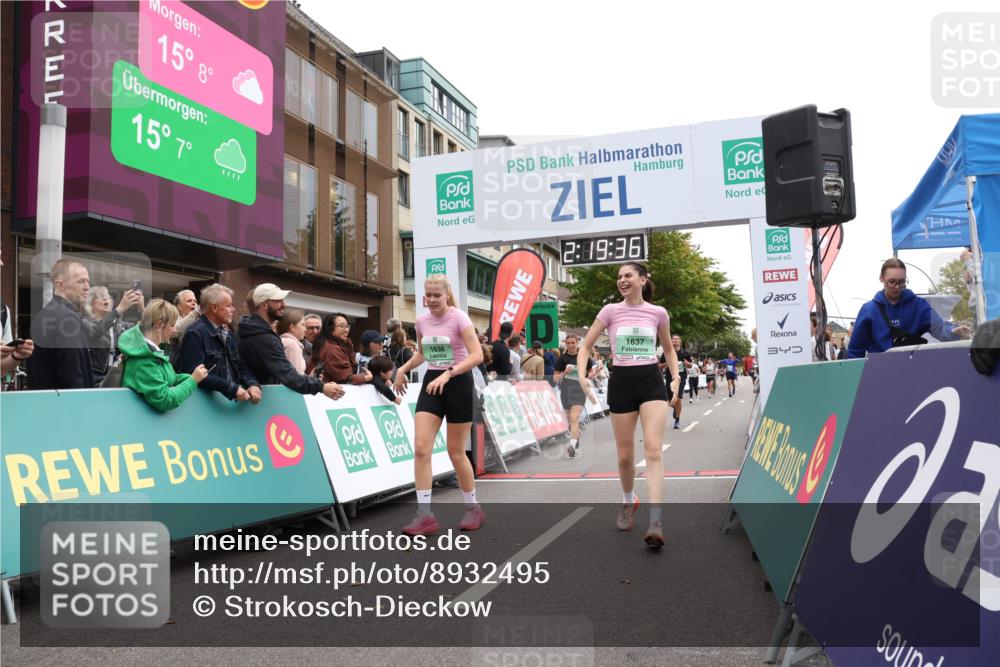 21.09.2025 - PSD Bank Halbmarathon Strokosch-Dieckow http://msf.ph/oto/8932495 21.09.2025 12:19:00 Ziel 1050, 1541, 1637, 1638, 2973, 2974, 3282, 3486, 3563 meine-sportfotos.de