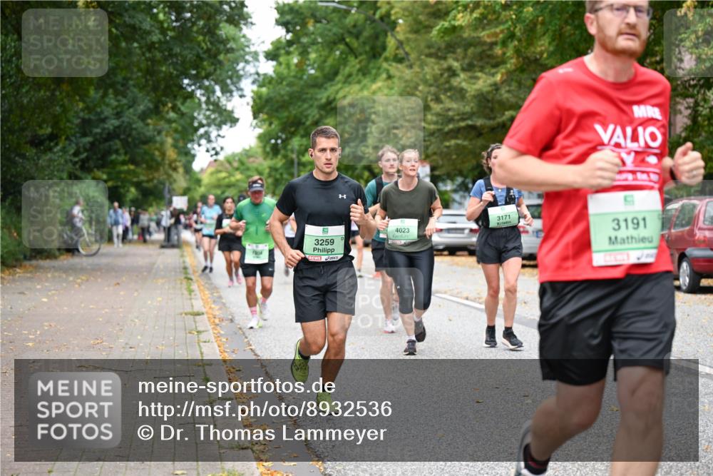 21.09.2025 - PSD Bank Halbmarathon Dr. Thomas Lammeyer http://msf.ph/oto/8932536 21.09.2025 10:52:28 Laufen 3259, 1204, 3171, 4023, 3191 meine-sportfotos.de