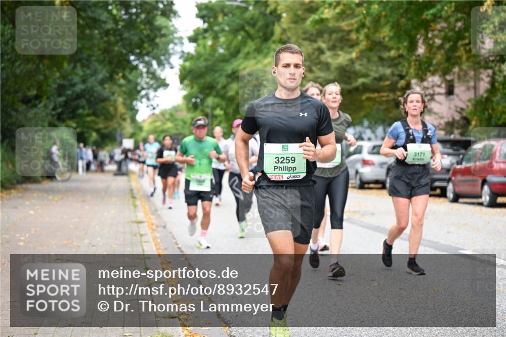 21.09.2025 - PSD Bank Halbmarathon Dr. Thomas Lammeyer http://msf.ph/oto/8932547 21.09.2025 10:52:29 Laufen 6, 3259, 3171 meine-sportfotos.de