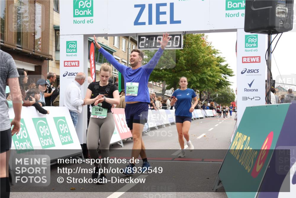 21.09.2025 - PSD Bank Halbmarathon Strokosch-Dieckow http://msf.ph/oto/8932549 21.09.2025 12:19:13 Ziel 1294, 3268, 3306, 3417, 3437, 3900 meine-sportfotos.de