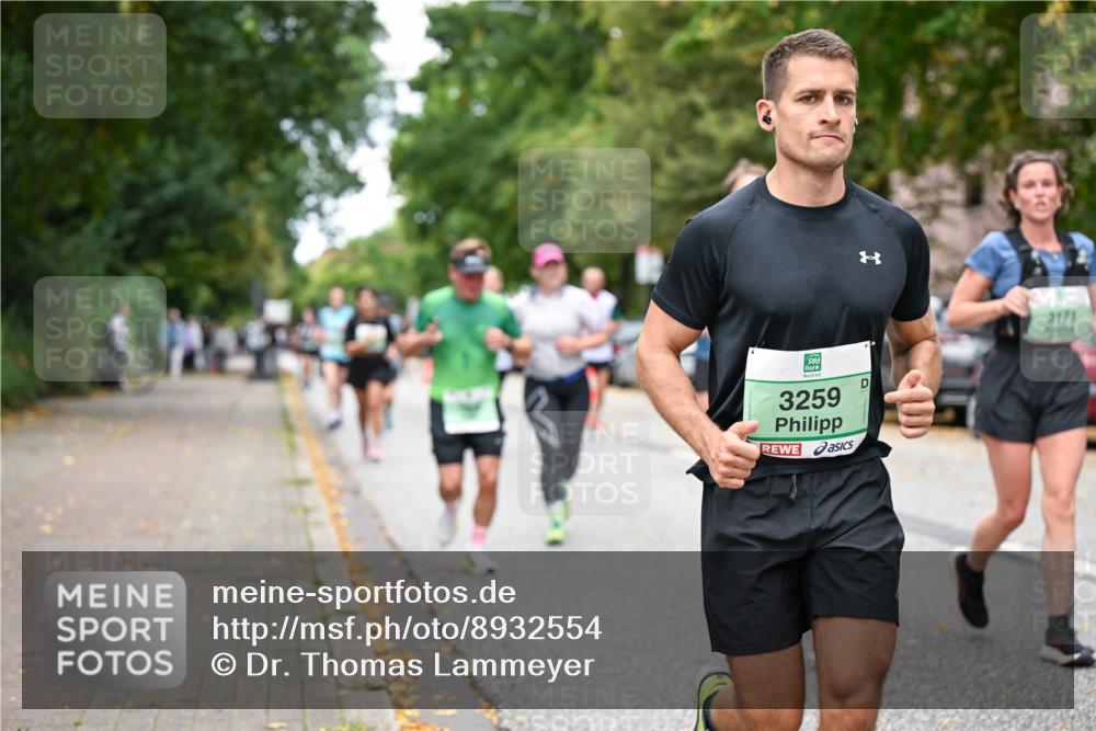 21.09.2025 - PSD Bank Halbmarathon Dr. Thomas Lammeyer http://msf.ph/oto/8932554 21.09.2025 10:52:29 Laufen 3259, 3171 meine-sportfotos.de