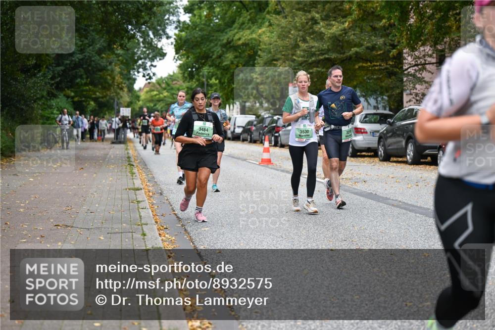 21.09.2025 - PSD Bank Halbmarathon Dr. Thomas Lammeyer http://msf.ph/oto/8932575 21.09.2025 10:52:32 Laufen 3484, 3530, 3219 meine-sportfotos.de