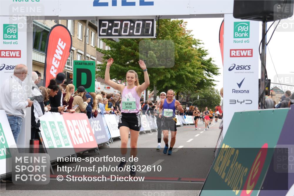 21.09.2025 - PSD Bank Halbmarathon Strokosch-Dieckow http://msf.ph/oto/8932610 21.09.2025 12:19:30 Ziel 1142, 2002, 2981, 3293, 3423, 3582, 3720, 3977 meine-sportfotos.de