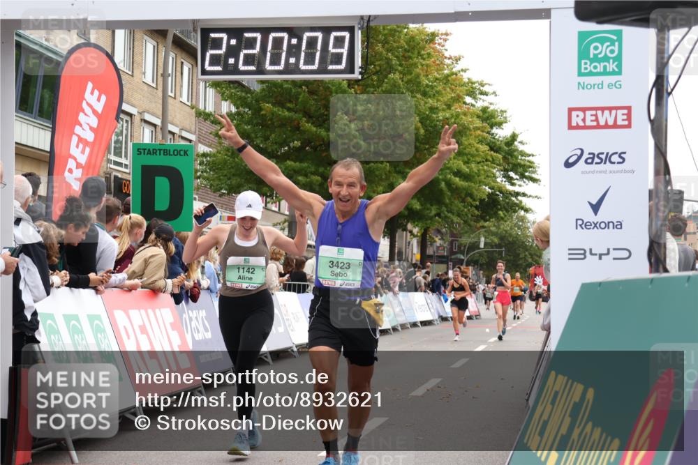 21.09.2025 - PSD Bank Halbmarathon Strokosch-Dieckow http://msf.ph/oto/8932621 21.09.2025 12:19:32 Ziel 1142, 2002, 3293, 3423, 3582, 3720, 3977 meine-sportfotos.de