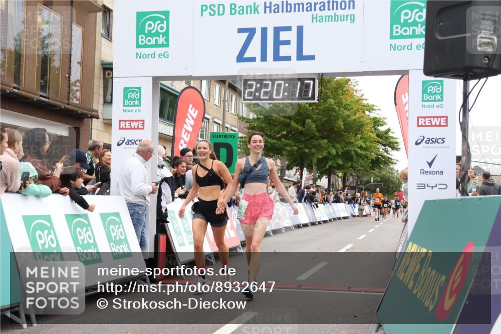 21.09.2025 - PSD Bank Halbmarathon Strokosch-Dieckow http://msf.ph/oto/8932647 21.09.2025 12:19:40 Ziel 1142, 3423, 3662, 3663 meine-sportfotos.de