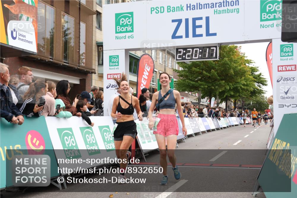 21.09.2025 - PSD Bank Halbmarathon Strokosch-Dieckow http://msf.ph/oto/8932650 21.09.2025 12:19:40 Ziel 1142, 3423, 3662, 3663 meine-sportfotos.de