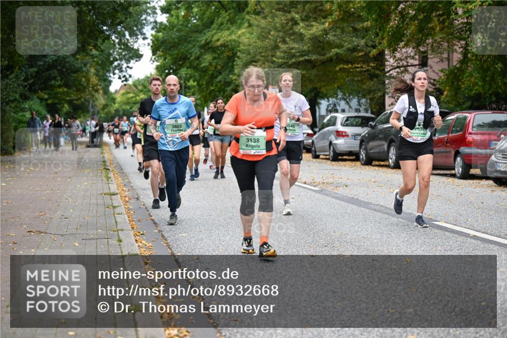 21.09.2025 - PSD Bank Halbmarathon Dr. Thomas Lammeyer http://msf.ph/oto/8932668 21.09.2025 10:52:44 Laufen 3803, 3138, 3540, 2674, 349 meine-sportfotos.de