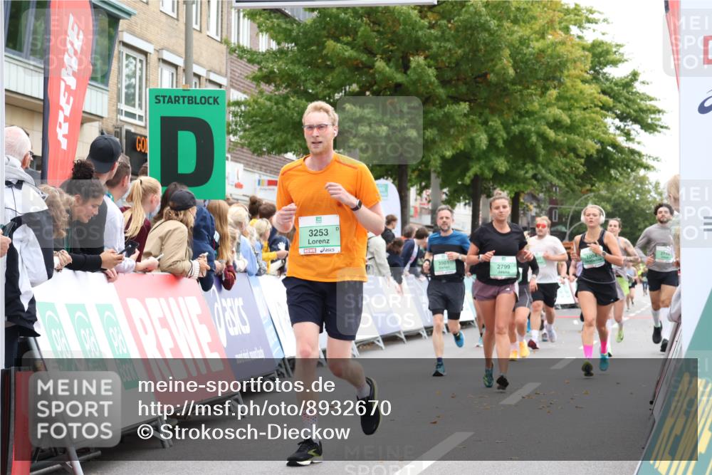 21.09.2025 - PSD Bank Halbmarathon Strokosch-Dieckow http://msf.ph/oto/8932670 21.09.2025 12:19:52 Ziel 1004, 2799, 3122, 3253, 3501, 3580 meine-sportfotos.de