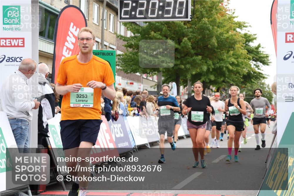 21.09.2025 - PSD Bank Halbmarathon Strokosch-Dieckow http://msf.ph/oto/8932676 21.09.2025 12:19:54 Ziel 1004, 2714, 2799, 3111, 3122, 3253, 3501, 3567, 3580, 3678 meine-sportfotos.de