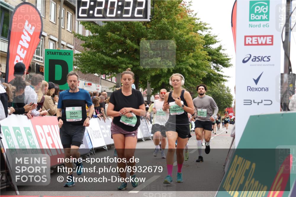 21.09.2025 - PSD Bank Halbmarathon Strokosch-Dieckow http://msf.ph/oto/8932679 21.09.2025 12:19:55 Ziel 1004, 2714, 2799, 3111, 3122, 3253, 3501, 3567, 3580, 3678, 4067 meine-sportfotos.de