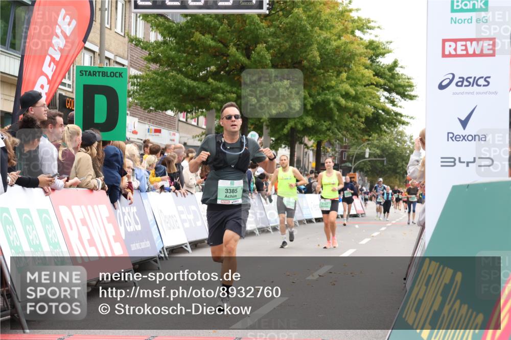 21.09.2025 - PSD Bank Halbmarathon Strokosch-Dieckow http://msf.ph/oto/8932760 21.09.2025 12:20:17 Ziel 2452, 3329, 3385 meine-sportfotos.de