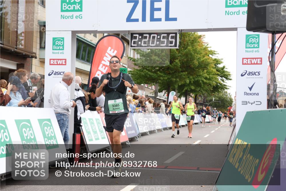 21.09.2025 - PSD Bank Halbmarathon Strokosch-Dieckow http://msf.ph/oto/8932768 21.09.2025 12:20:18 Ziel 1151, 1152, 2452, 3329, 3385 meine-sportfotos.de