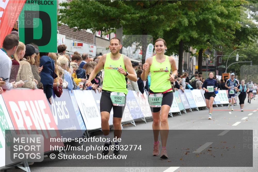 21.09.2025 - PSD Bank Halbmarathon Strokosch-Dieckow http://msf.ph/oto/8932774 21.09.2025 12:20:20 Ziel 1151, 1152, 2452, 3385 meine-sportfotos.de