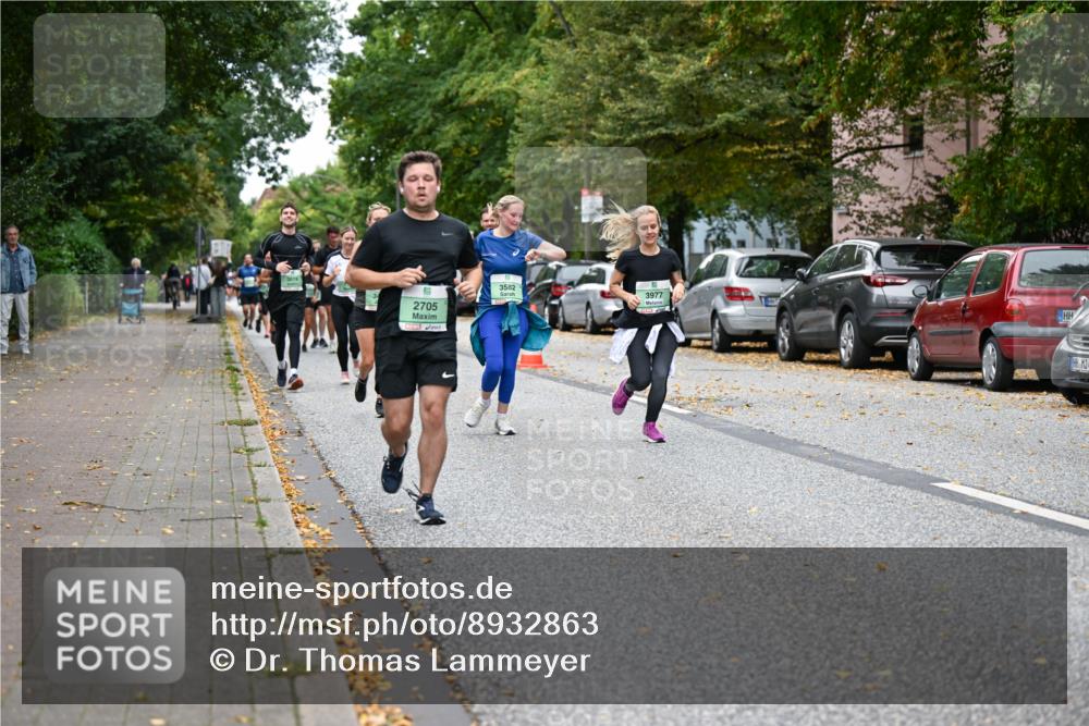 21.09.2025 - PSD Bank Halbmarathon Dr. Thomas Lammeyer http://msf.ph/oto/8932863 21.09.2025 10:53:20 Laufen 2705, 3582, 3977 meine-sportfotos.de