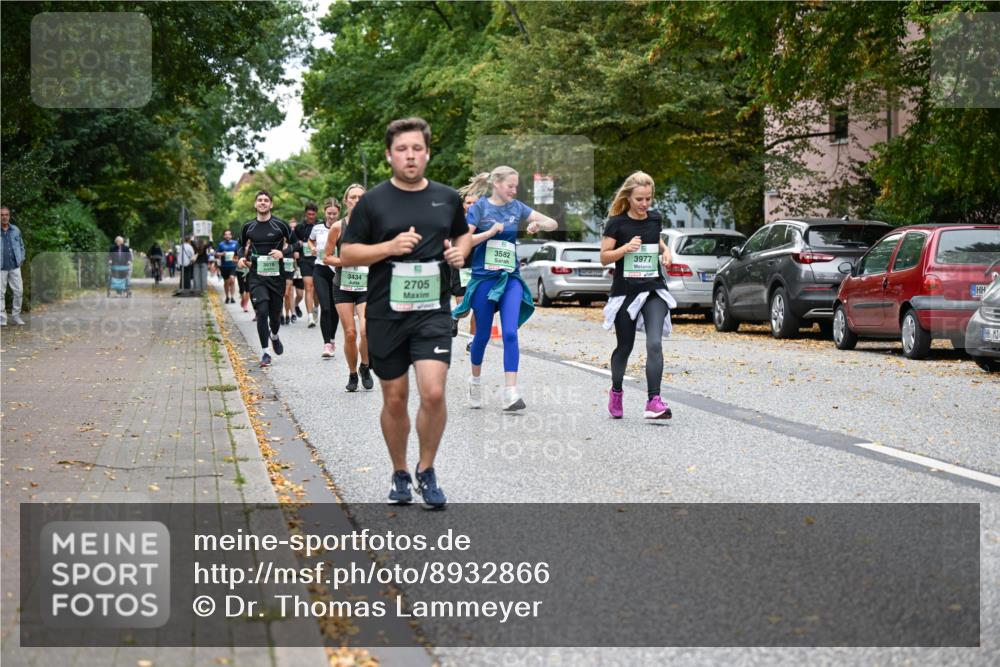 21.09.2025 - PSD Bank Halbmarathon Dr. Thomas Lammeyer http://msf.ph/oto/8932866 21.09.2025 10:53:20 Laufen 3019, 3434, 2705, 3582, 3977 meine-sportfotos.de