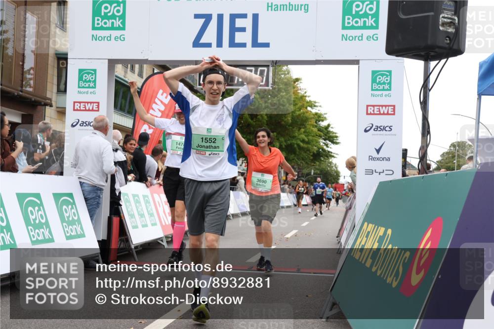 21.09.2025 - PSD Bank Halbmarathon Strokosch-Dieckow http://msf.ph/oto/8932881 21.09.2025 12:20:53 Ziel 1208, 1474, 1552, 3690 meine-sportfotos.de