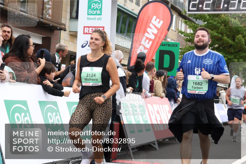 21.09.2025 - PSD Bank Halbmarathon Strokosch-Dieckow http://msf.ph/oto/8932895 21.09.2025 12:21:01 Ziel 1054, 1474, 1682, 3124, 3296, 3643, 3690 meine-sportfotos.de