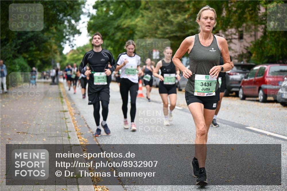 21.09.2025 - PSD Bank Halbmarathon Dr. Thomas Lammeyer http://msf.ph/oto/8932907 21.09.2025 10:53:24 Laufen 1704, 3019, 3129, 3434 meine-sportfotos.de