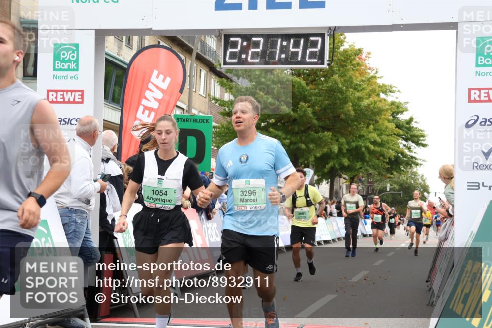 21.09.2025 - PSD Bank Halbmarathon Strokosch-Dieckow http://msf.ph/oto/8932911 21.09.2025 12:21:06 Ziel 1054, 1604, 1605, 1682, 3124, 3246, 3296, 3643, 3681 meine-sportfotos.de