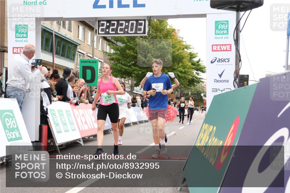 21.09.2025 - PSD Bank Halbmarathon Strokosch-Dieckow http://msf.ph/oto/8932995 21.09.2025 12:21:26 Ziel 1130, 2752, 2874, 2887, 3343, 3571, 3740, 3980 meine-sportfotos.de