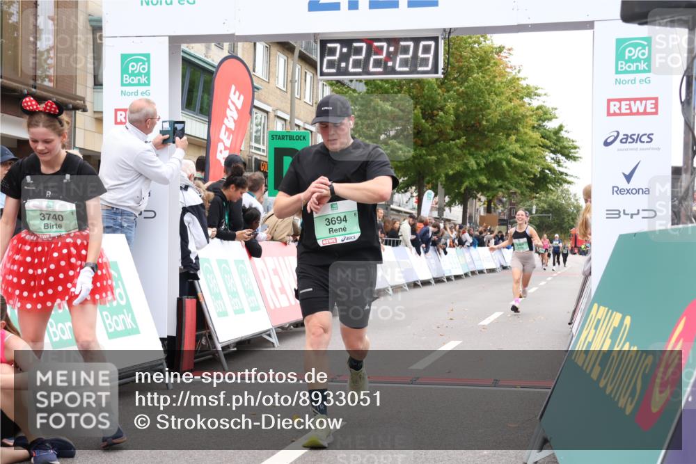 21.09.2025 - PSD Bank Halbmarathon Strokosch-Dieckow http://msf.ph/oto/8933051 21.09.2025 12:21:53 Ziel 1214, 2905, 3409, 3679, 3694 meine-sportfotos.de