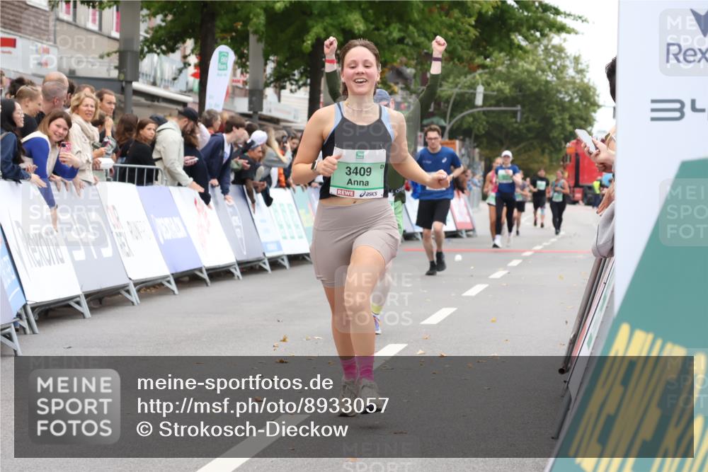 21.09.2025 - PSD Bank Halbmarathon Strokosch-Dieckow http://msf.ph/oto/8933057 21.09.2025 12:21:54 Ziel 1214, 2905, 3409, 3679, 3694 meine-sportfotos.de