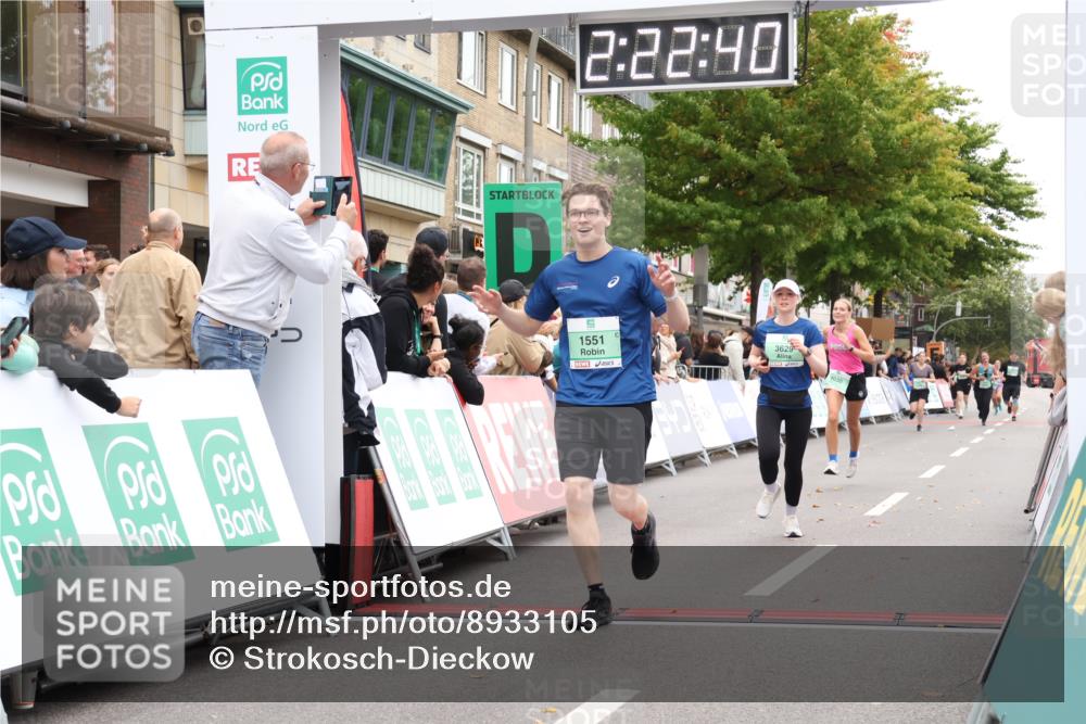 21.09.2025 - PSD Bank Halbmarathon Strokosch-Dieckow http://msf.ph/oto/8933105 21.09.2025 12:22:04 Ziel 1551, 3629, 3679, 4030 meine-sportfotos.de