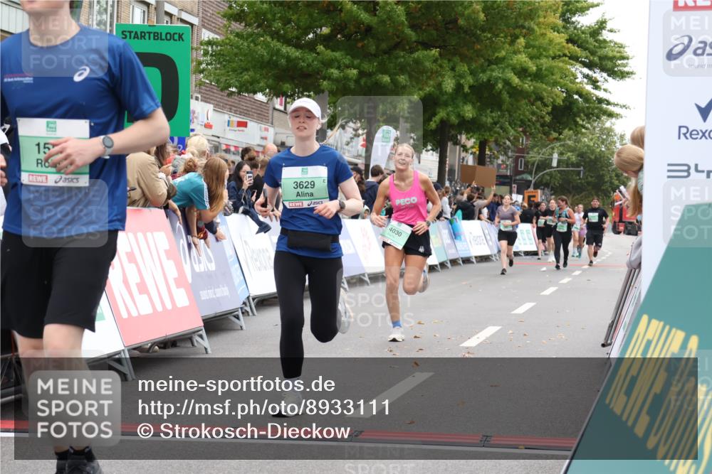21.09.2025 - PSD Bank Halbmarathon Strokosch-Dieckow http://msf.ph/oto/8933111 21.09.2025 12:22:05 Ziel 1551, 3629, 3679, 4030 meine-sportfotos.de