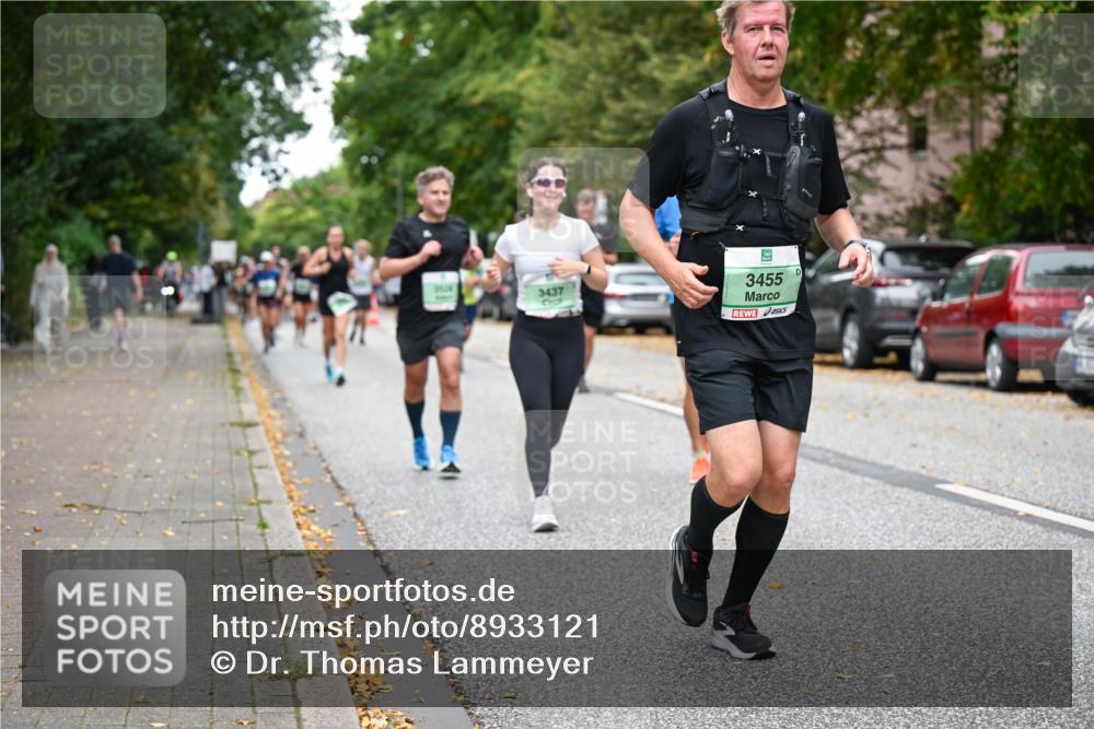 21.09.2025 - PSD Bank Halbmarathon Dr. Thomas Lammeyer http://msf.ph/oto/8933121 21.09.2025 10:53:53 Laufen 3437, 3455 meine-sportfotos.de