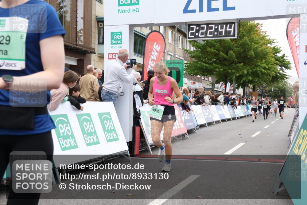 21.09.2025 - PSD Bank Halbmarathon Strokosch-Dieckow http://msf.ph/oto/8933130 21.09.2025 12:22:08 Ziel 1551, 3629, 4030 meine-sportfotos.de