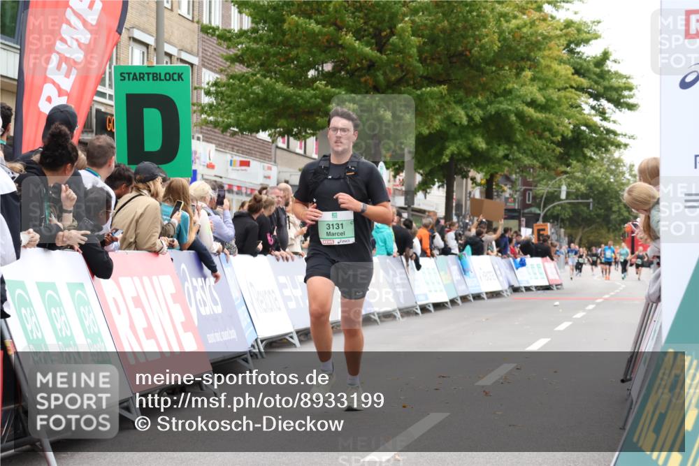 21.09.2025 - PSD Bank Halbmarathon Strokosch-Dieckow http://msf.ph/oto/8933199 21.09.2025 12:22:26 Ziel 2560, 3131, 3562, 3636 meine-sportfotos.de