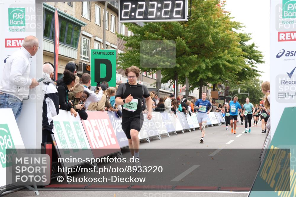 21.09.2025 - PSD Bank Halbmarathon Strokosch-Dieckow http://msf.ph/oto/8933220 21.09.2025 12:22:45 Ziel 3621, 3754 meine-sportfotos.de